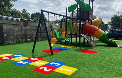 Césped sintético para parques infantiles